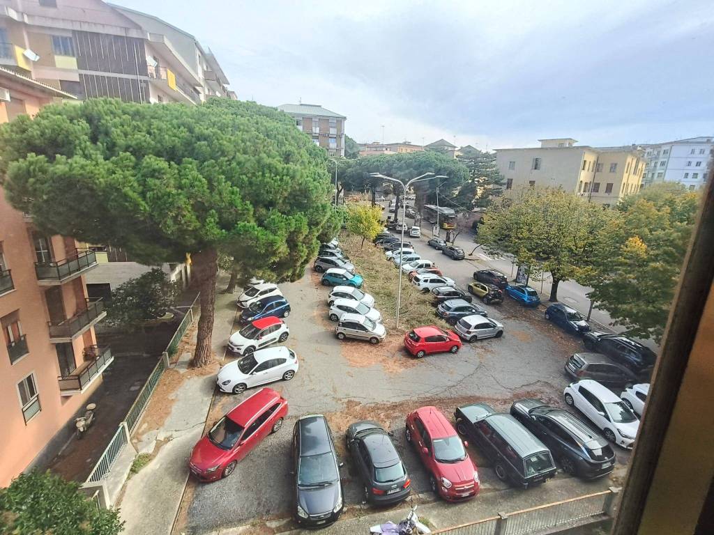 Appartamento a Catanzaro in Via Leonardo Gallucci - Foto 5