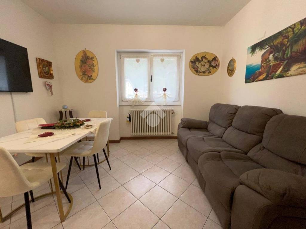 Appartamento a Dubino in Via Spluga, 121 - Foto 3