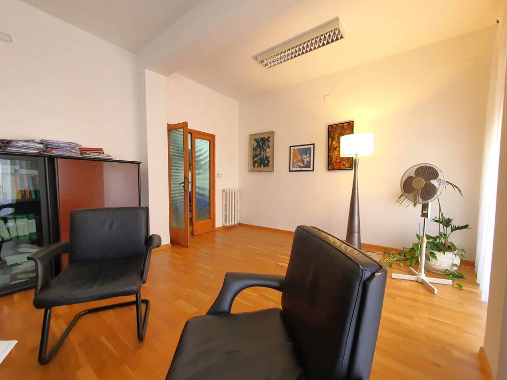 Immobile a Catanzaro in via Francesco Crispi - Foto 3