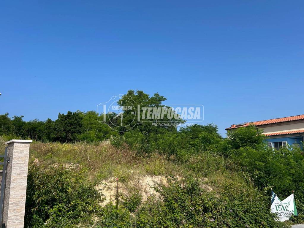 Terreno a Civitanova marche in Via Francesco Carnelutti 8 - Foto 4