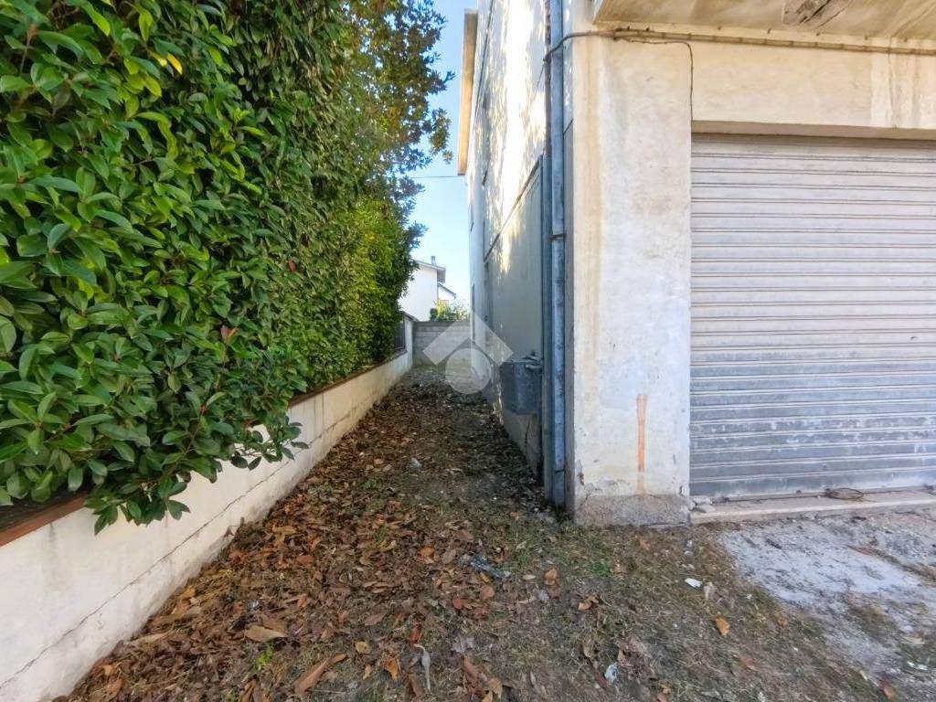 Appartamento a Civitanova marche in Via Nino Bixio, 89 - Foto 3