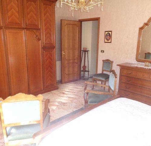 Appartamento a Bronte in Via Federico Confalonieri - Foto 2
