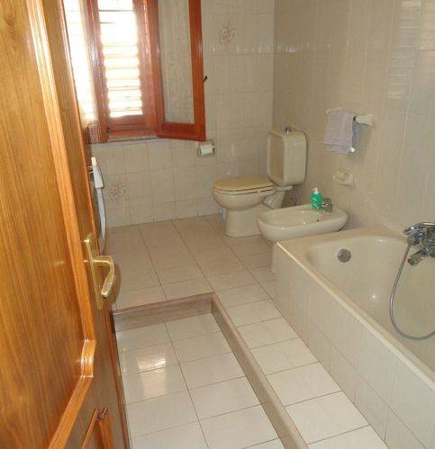 Appartamento a Bronte in Via Federico Confalonieri - Foto 5