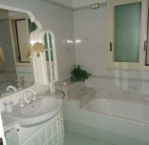 Villa a Bronte in Piazza Della Fortuna 1 - Foto 4