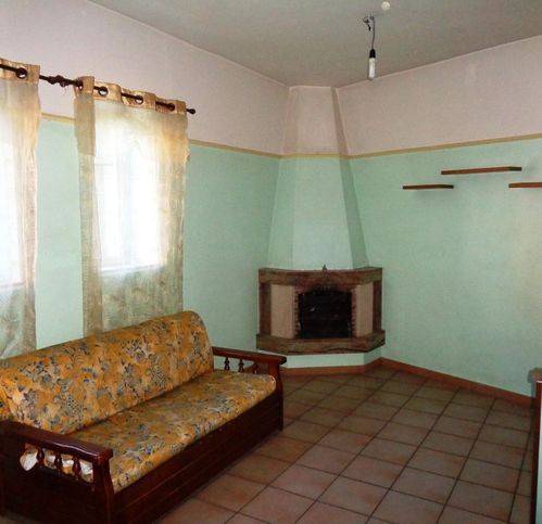 Villa a Bronte in Via A. Lombardo - Foto 5