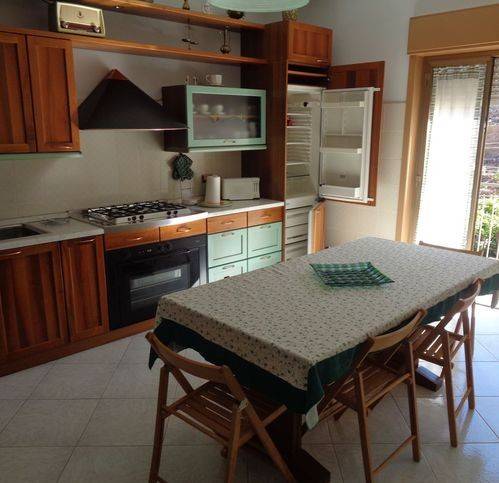Appartamento a Bronte in Viale Sardegna 33 - Foto 2