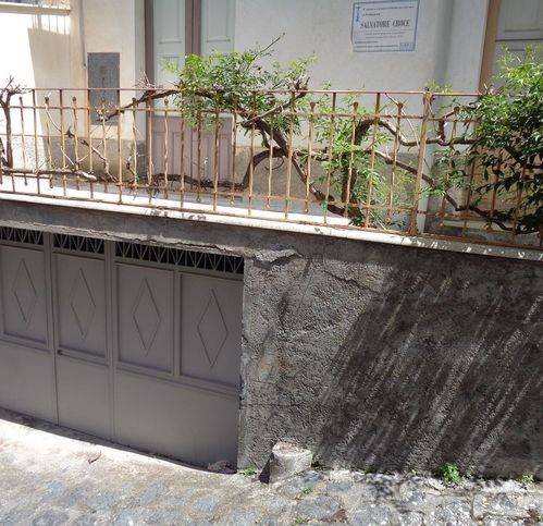 Villa a Bronte in Giovanni Verga 10 - Foto 2
