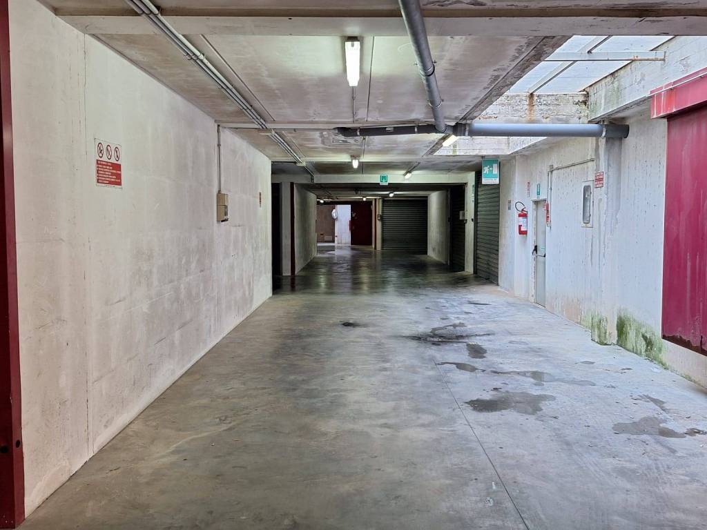 Box / garage a Putignano in Via Galileo Galilei, 22 - Foto 4