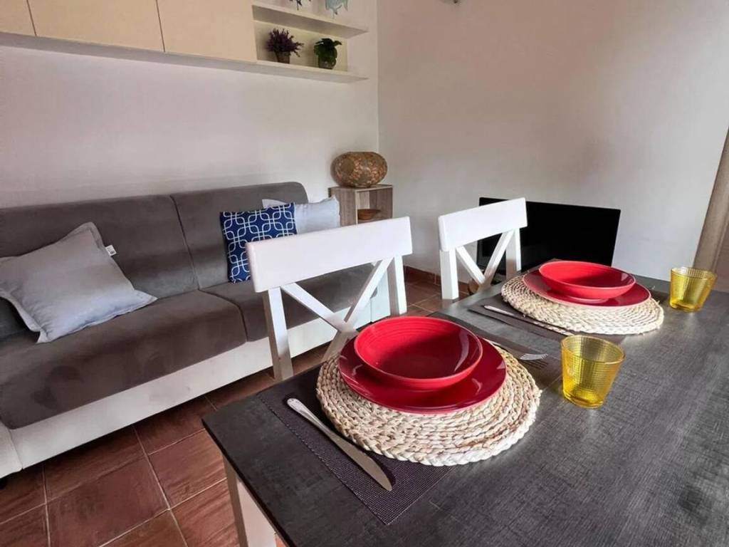 Appartamento a Golfo aranci in Via Degli Iris, 1 - Foto 2