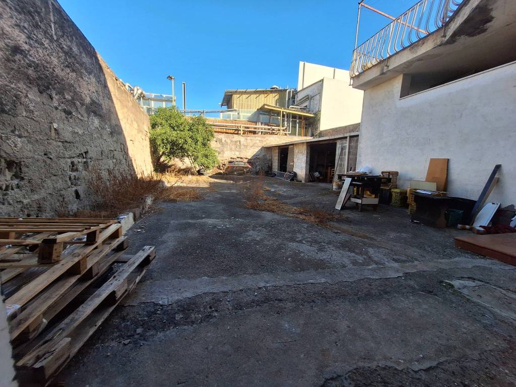 Villa a Angri in Corso Vittorio Emanuele, 147 - Foto 4