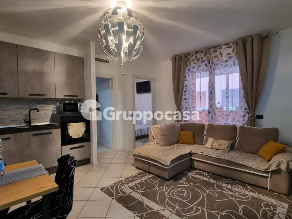 Appartamento a Trecate in Via pertini, 10 - Foto 3