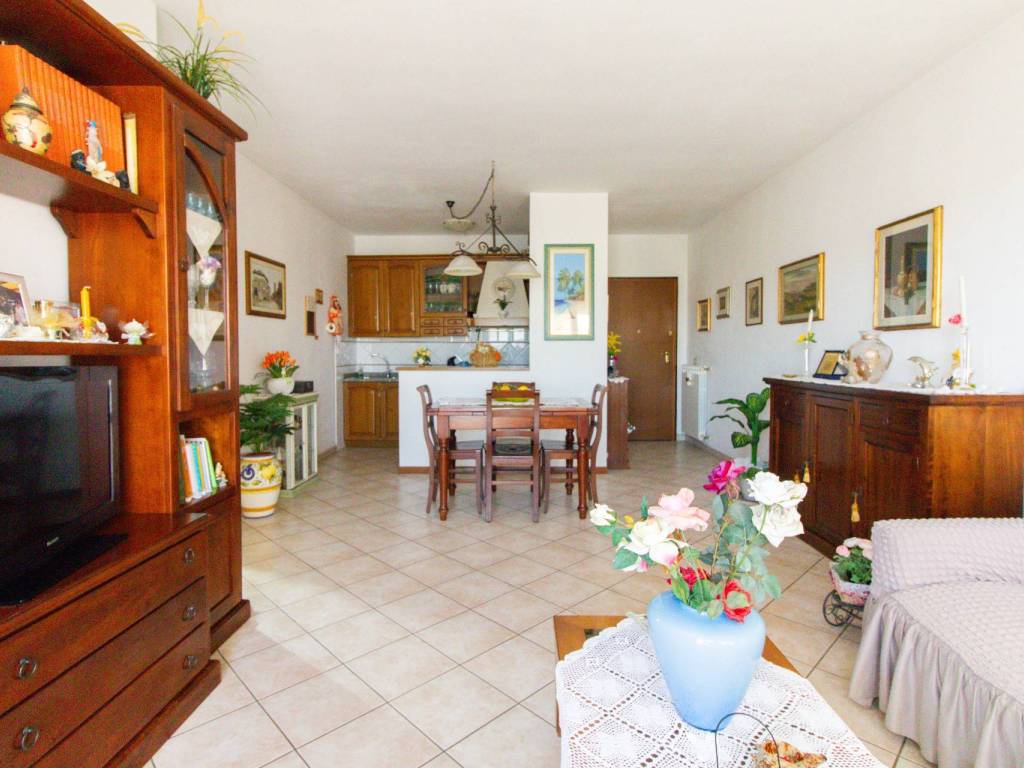 Appartamento a Ponsacco in Via Magenta - Foto 3