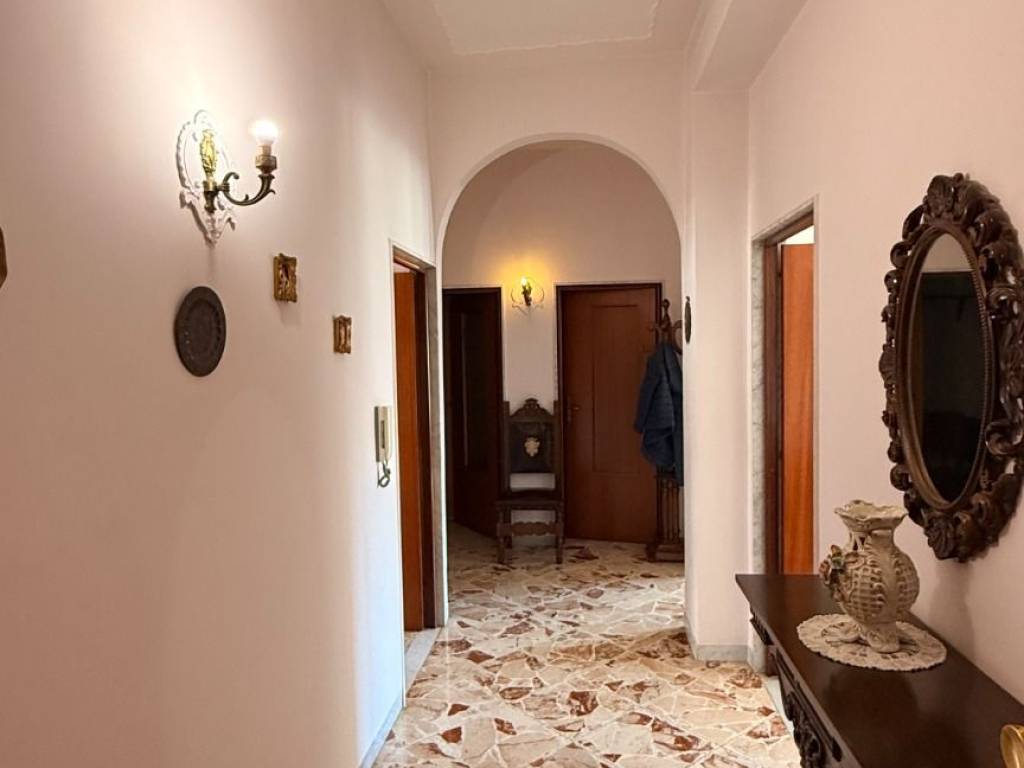 Appartamento a Corato in Via Alemanni - Foto 5