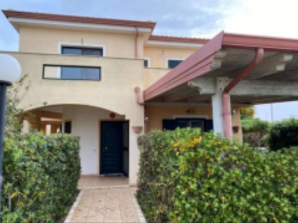 Appartamento a Isola di capo rizzuto in Località Le Castella snc - Foto 2