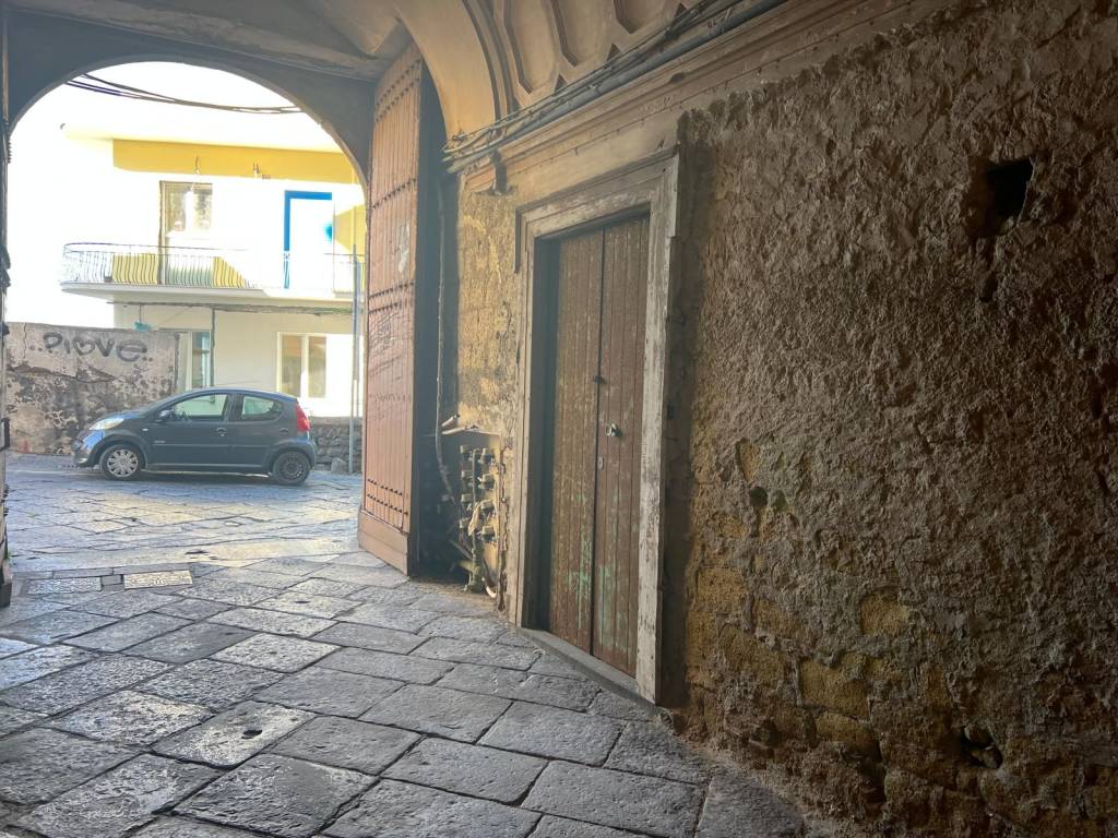 Appartamento a Portici in Via Marittima, 7 - Foto 3