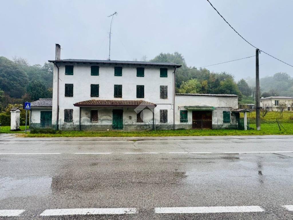 Casa indipendente a Cornuda in Via Ospedale, 15 - Foto 3