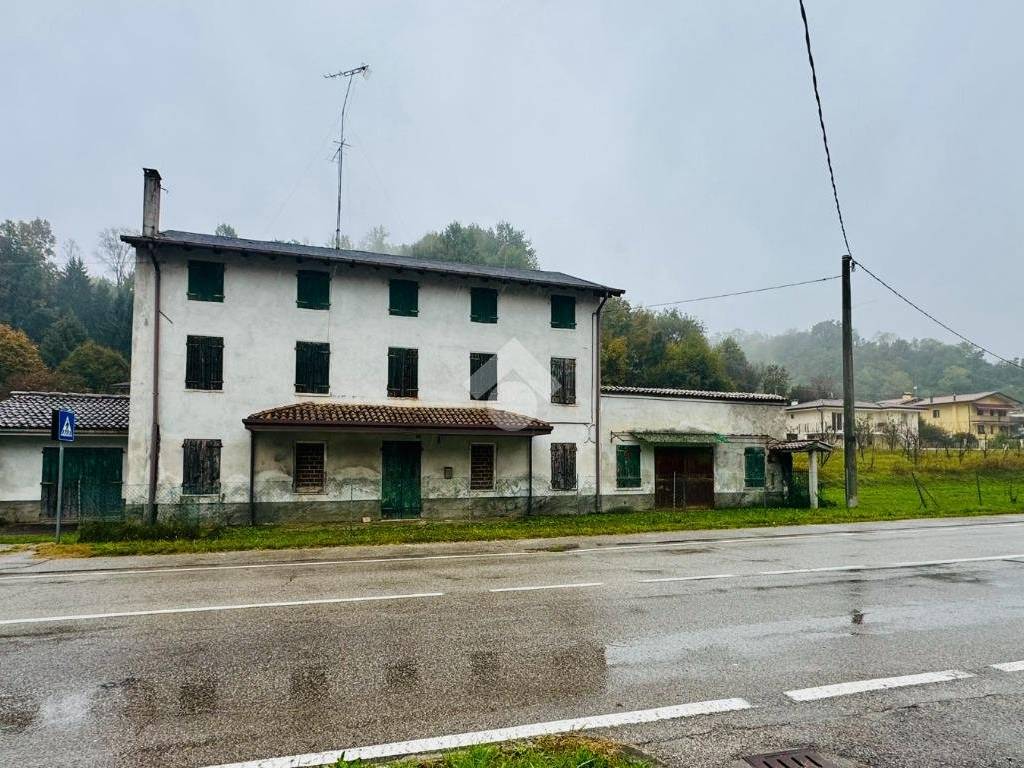 Casa indipendente a Cornuda in Via Ospedale, 15 - Foto 4
