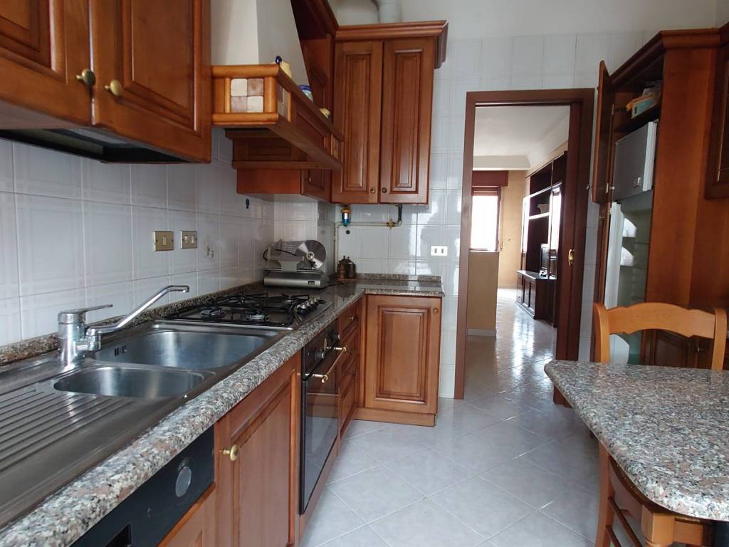 Appartamento a Piacenza in Via Luciano Scarabelli - Foto 2