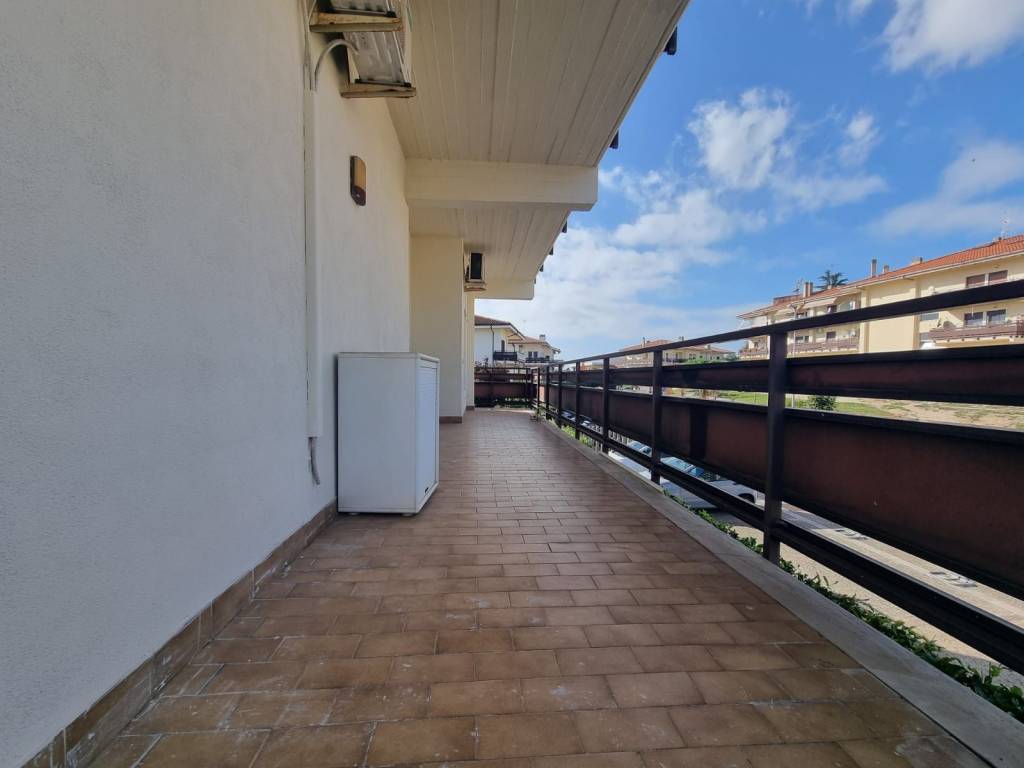 Appartamento a Velletri in Via Eduardo de Filippo - Foto 4