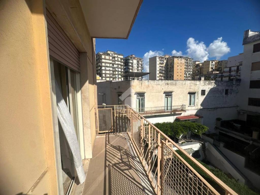 Appartamento a Torre annunziata in Via Vesuvio, 9 - Foto 2