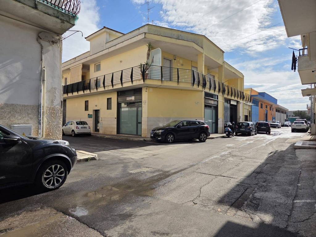 Appartamento a Bitonto in Via Antica del Petto Traversa 1, 31 - Foto 2