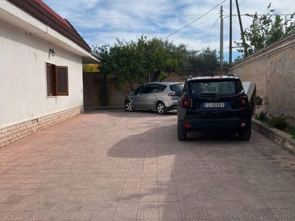 Villa a Bari in Traversa al 57 di Via Bari - Foto 2