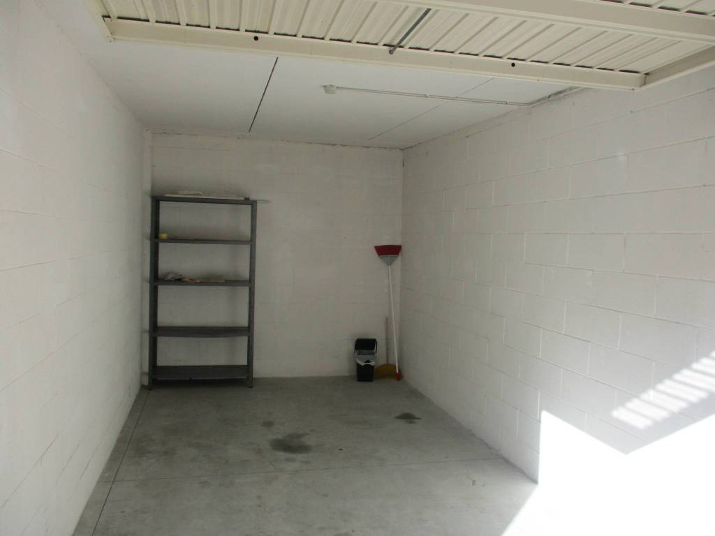 Box / garage a Pistoia in Via Donatori del Sangue - Foto 4