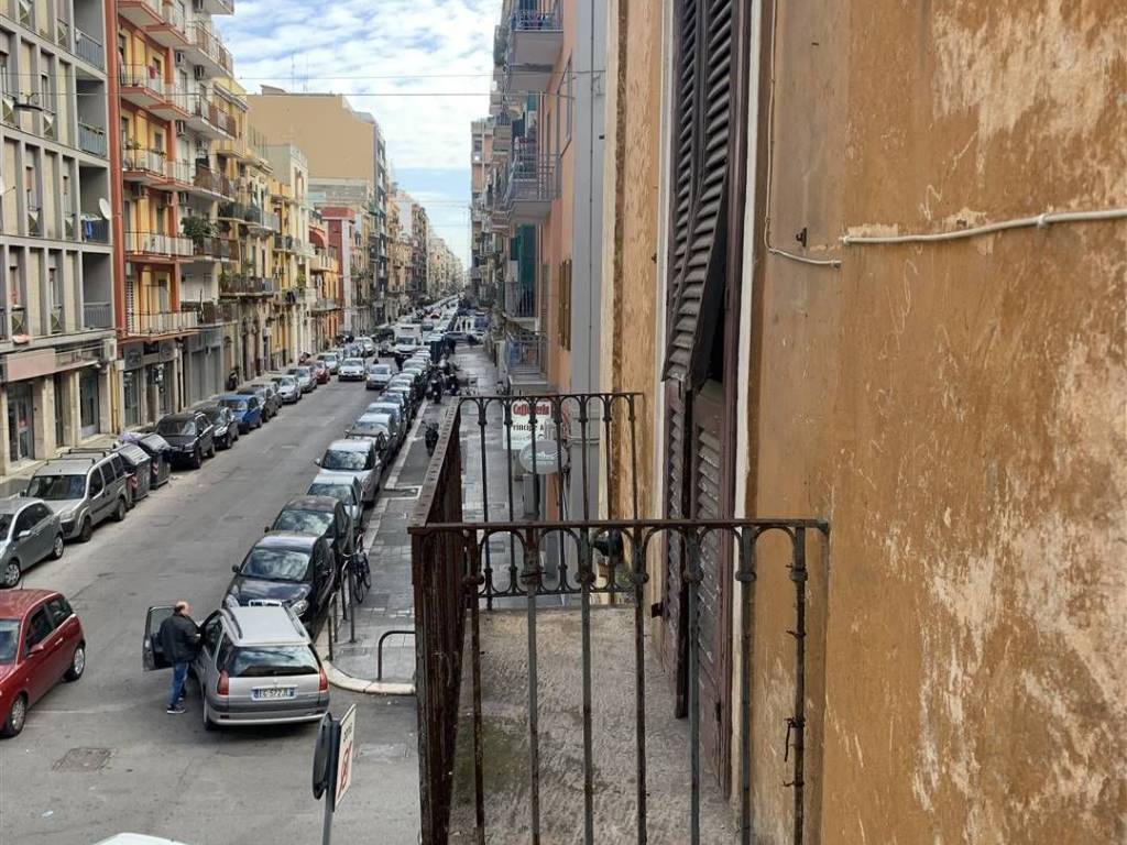 Appartamento a Bari in VIA ETTORE FIERAMOSCA, 111 - Foto 3