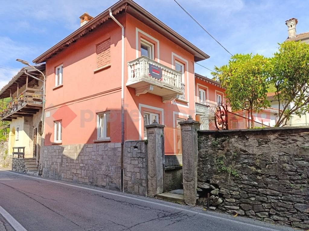 Casa indipendente a Brovello-carpugnino in via Italia - Foto 2
