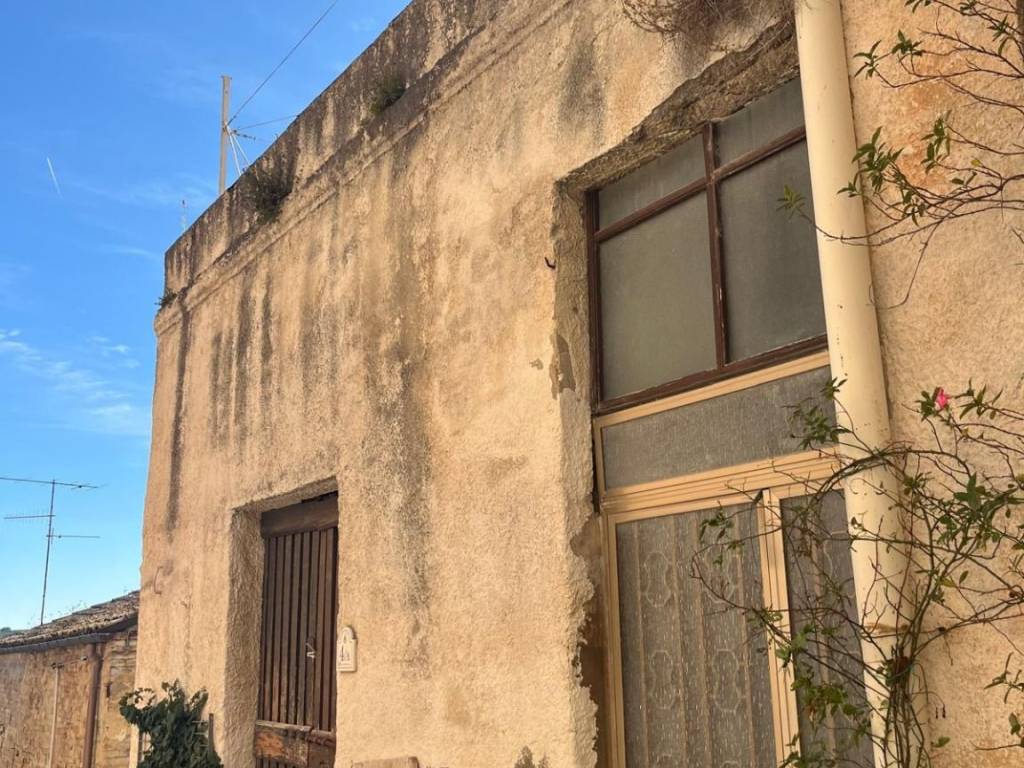 Palazzo / stabile a Miglianico in Via Roma, 35 - Foto 3