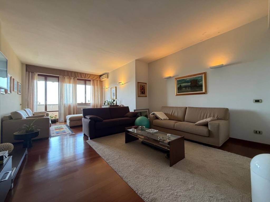 Appartamento a Livorno in Via Goito - Foto 5