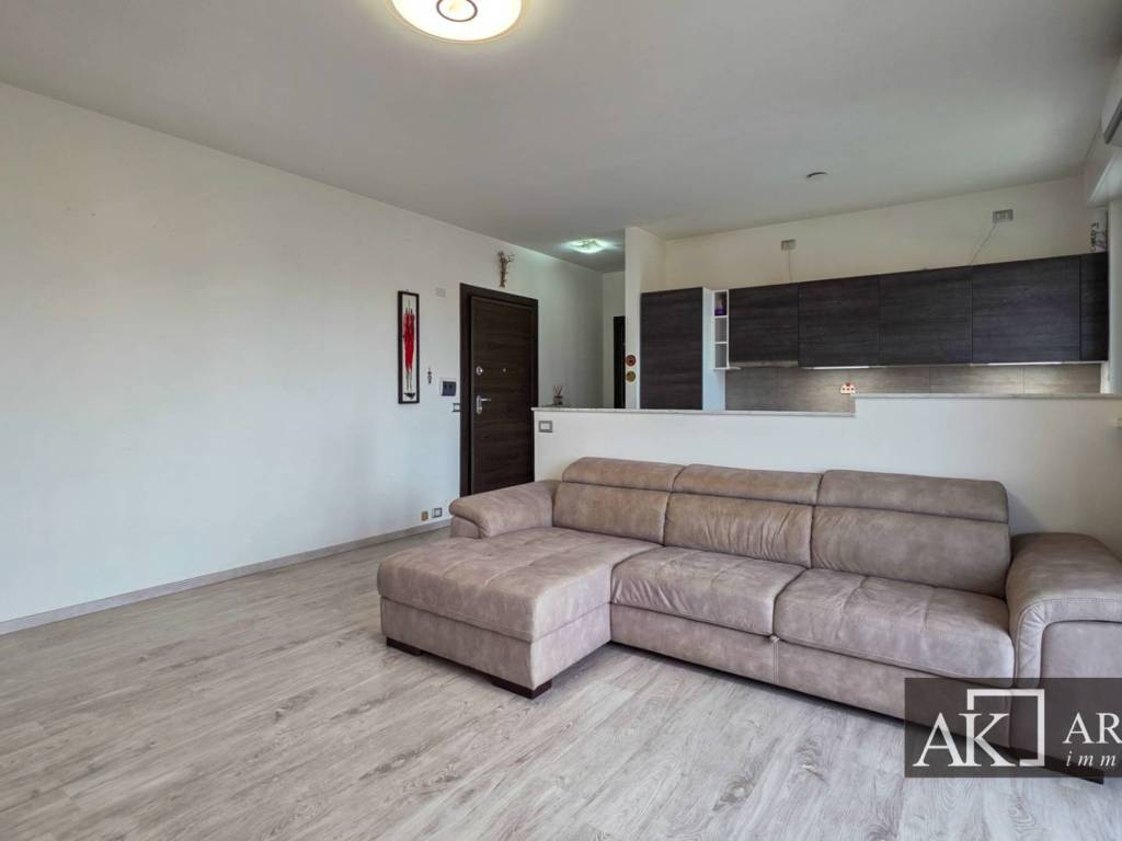 Appartamento a Cameri in Via Italia, 10 - Foto 3