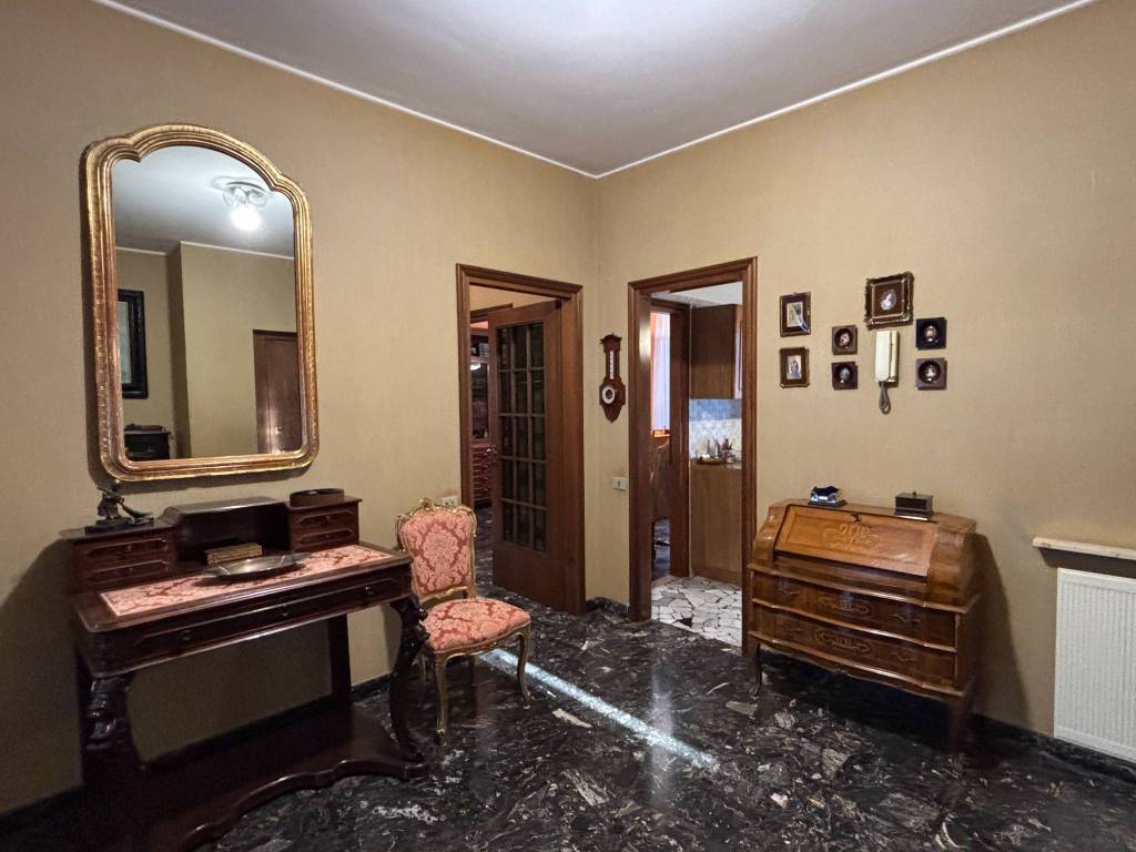 Appartamento a Chiavenna in Via Consoli Chiavennaschi, 1 - Foto 3