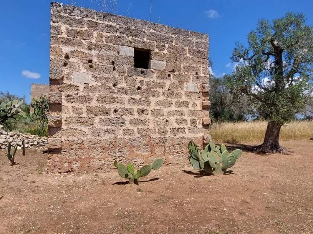Terreno a Castri di lecce in Via Provinciale Per Lizzanello - Foto 3