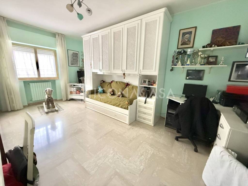 Appartamento a Valenzano in Via Enrico Fermi - Foto 5