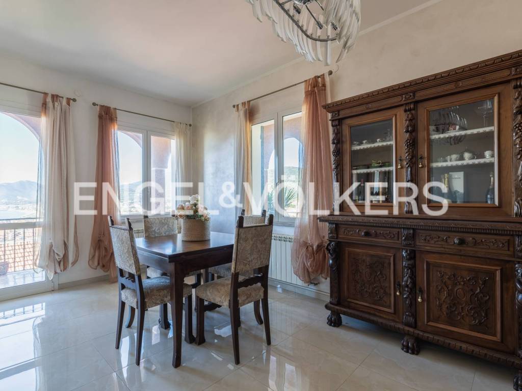 Villa a Borgio verezzi in Via Nazario Sauro, 81 - Foto 2