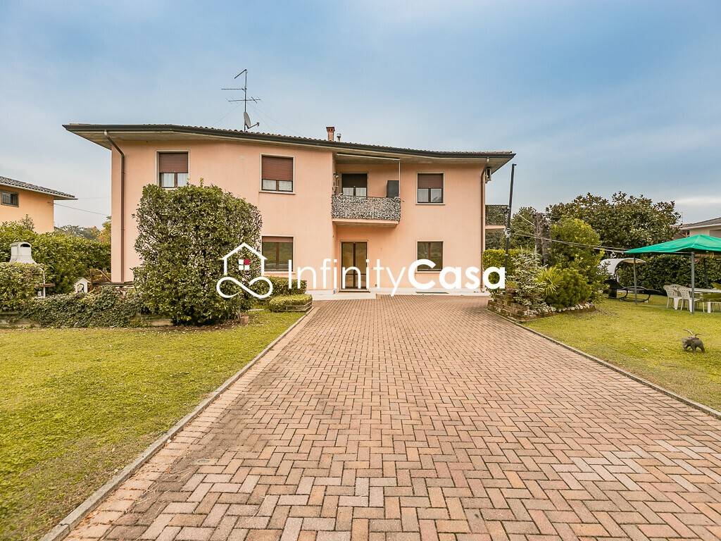Villa a Cavaion veronese in Via Risorgimento - Foto 3