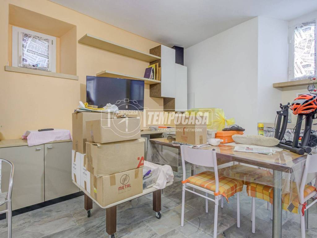 Casa indipendente a Somma lombardo in Via Narciso Nicola, 7 - Foto 3