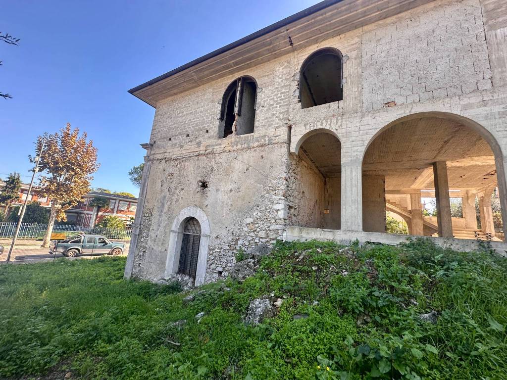 Casa indipendente a Minturno in Via Cadorna - Foto 5