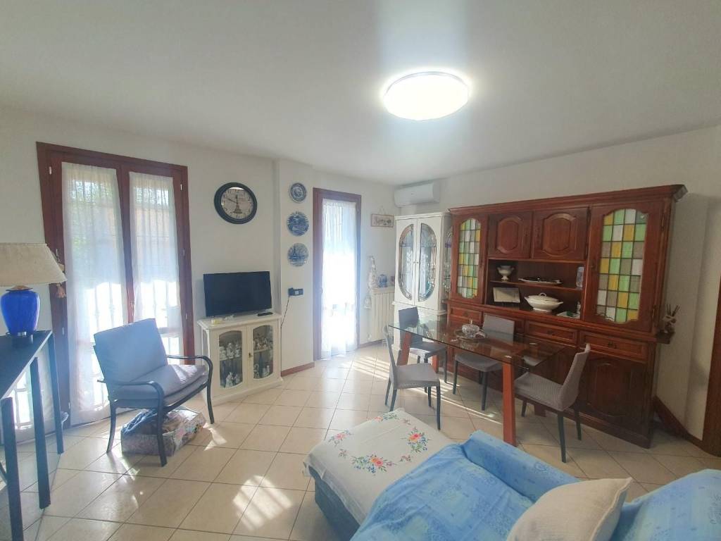 Appartamento a Altopascio in Località Marconi, , 4 - Foto 2
