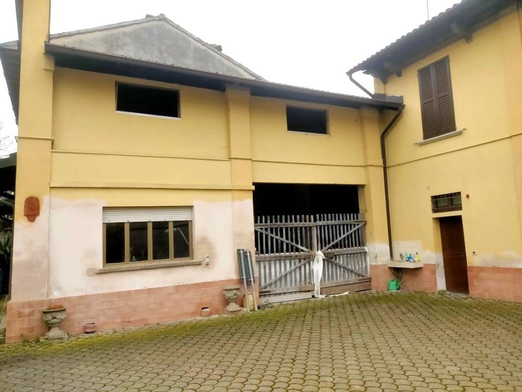 Casa indipendente a Cremona in Via Angelo Massarotti - Foto 2