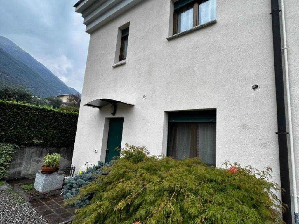 Casa indipendente a Tremezzina in Via degli Ulivi - Foto 2