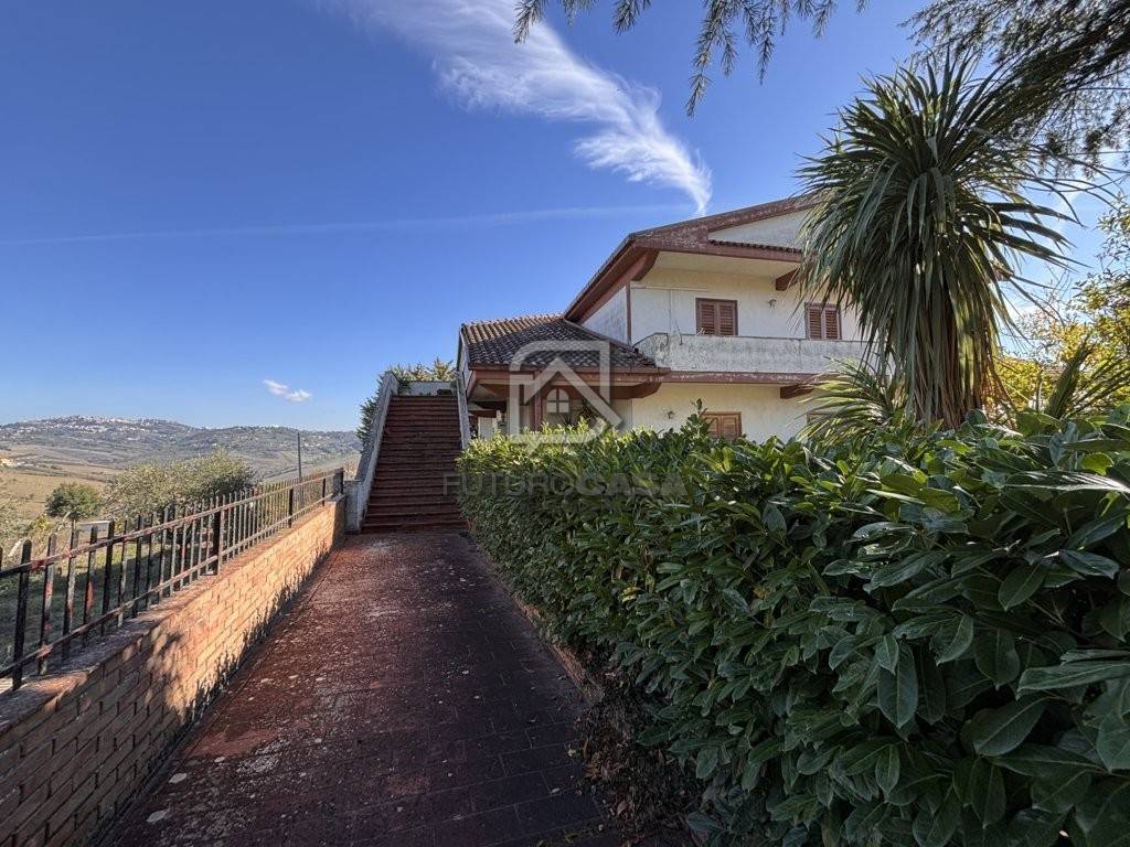 Appartamento a Melito irpino in Via San Pietro - Foto 3