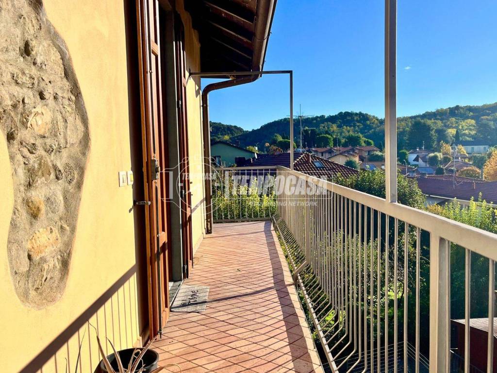 Appartamento a Viganò in Via Guglielmo Oberdan 25 - Foto 2