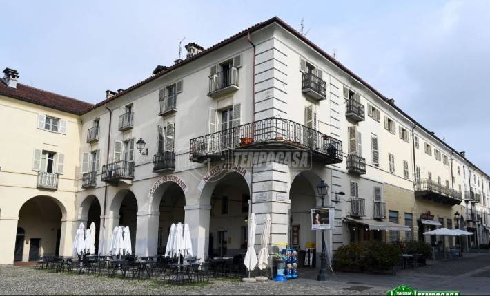 Appartamento a Venaria reale in Piazza dell'Annunziata, 14 - Foto 2