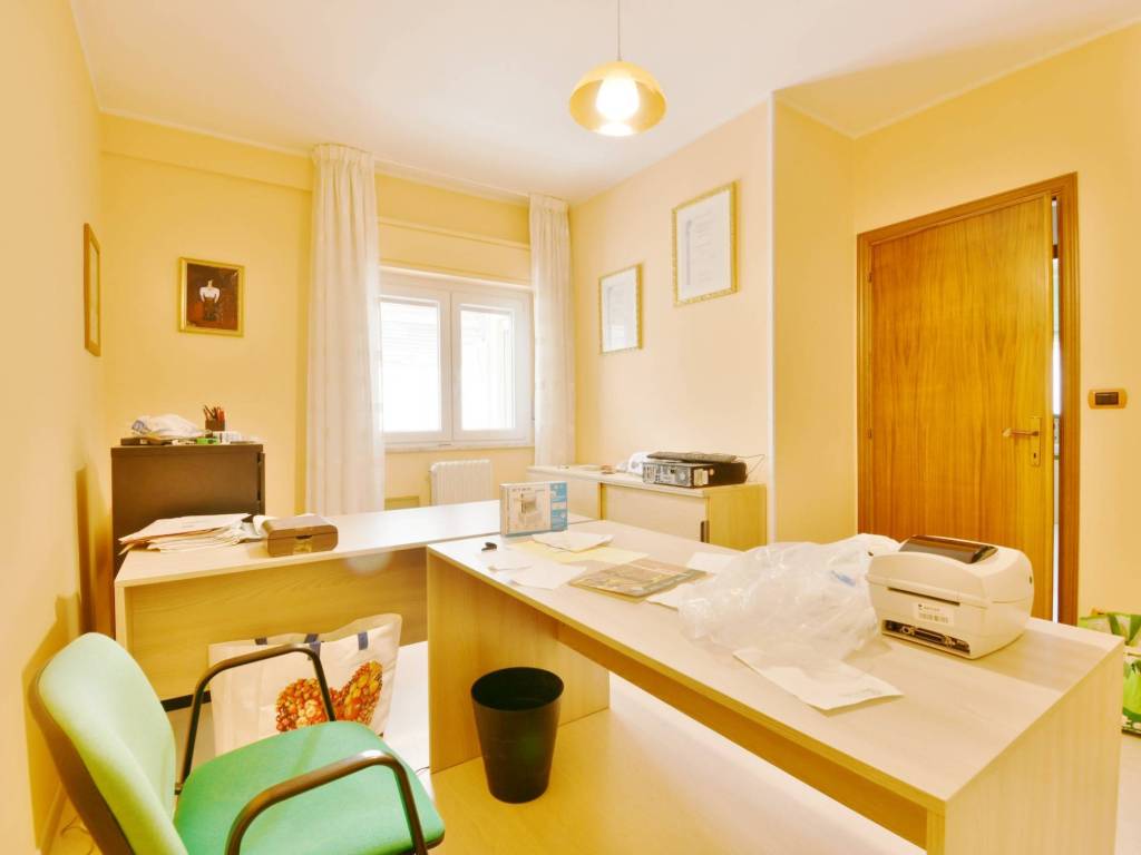 Appartamento a Ascoli piceno in Largo delle Querce - Foto 4