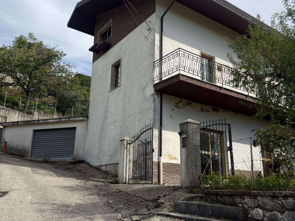 Villa a Montemiletto in Contrada Casale San Nicola - Foto 4