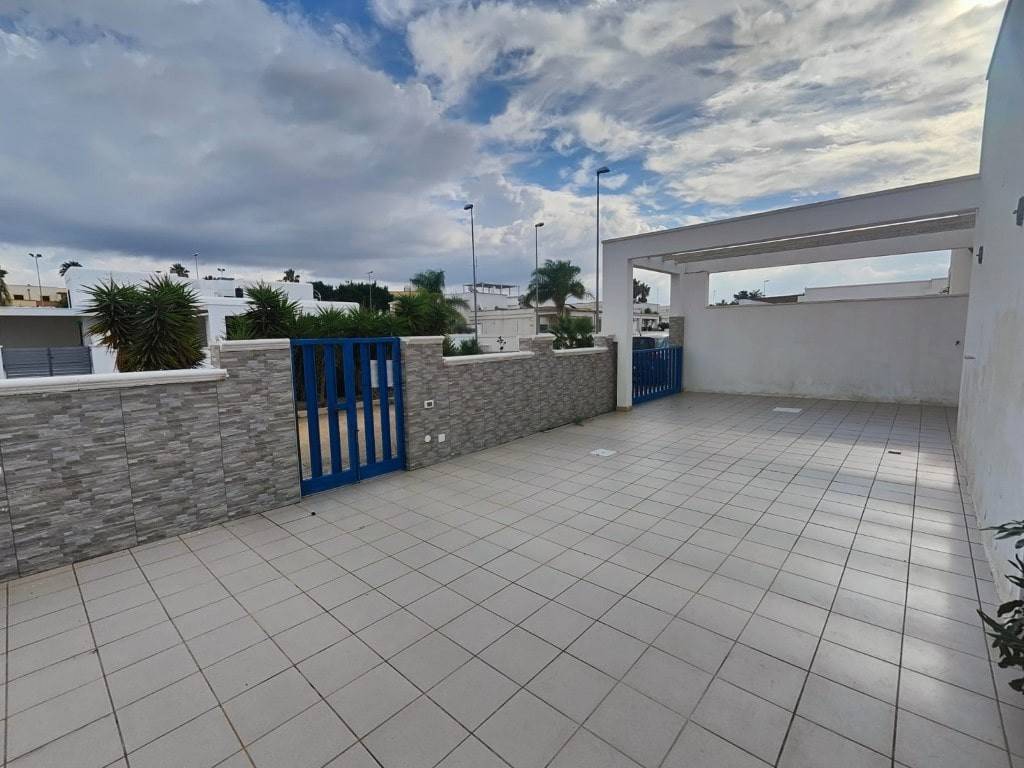 Villa a Salve in via Comi, snc - Foto 4