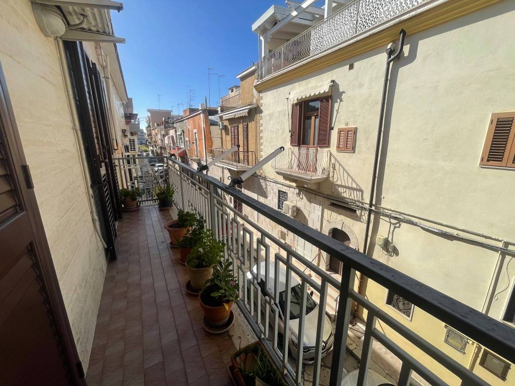 Casa indipendente a Cerignola in Via San Vincenzo - Foto 2