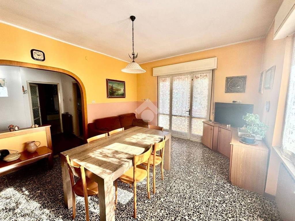 Casa indipendente a Costa volpino in Via Bosca Del Pomo, 2 - Foto 3